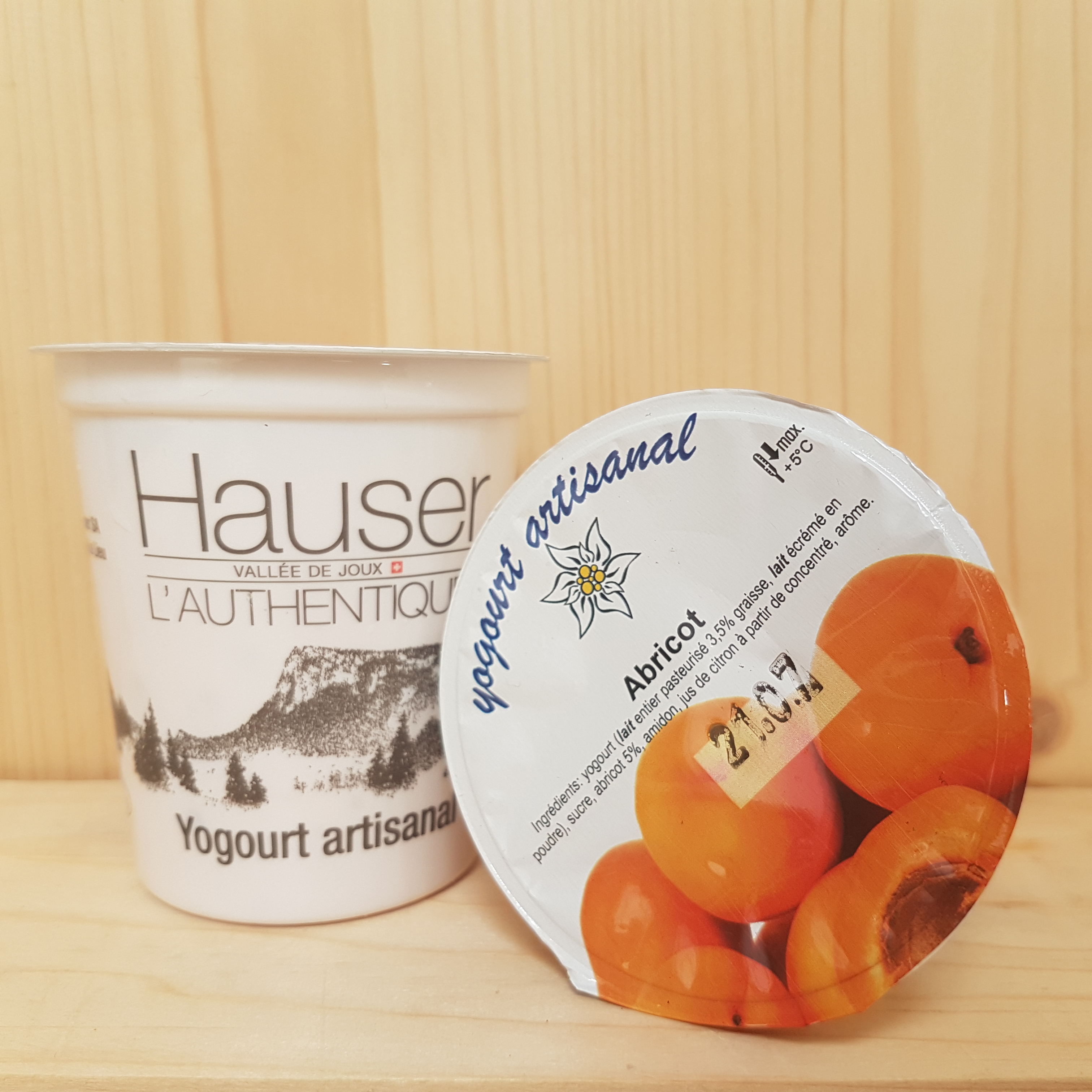 TVP_213_07_-_Hauser_-_Yogourt_abricots