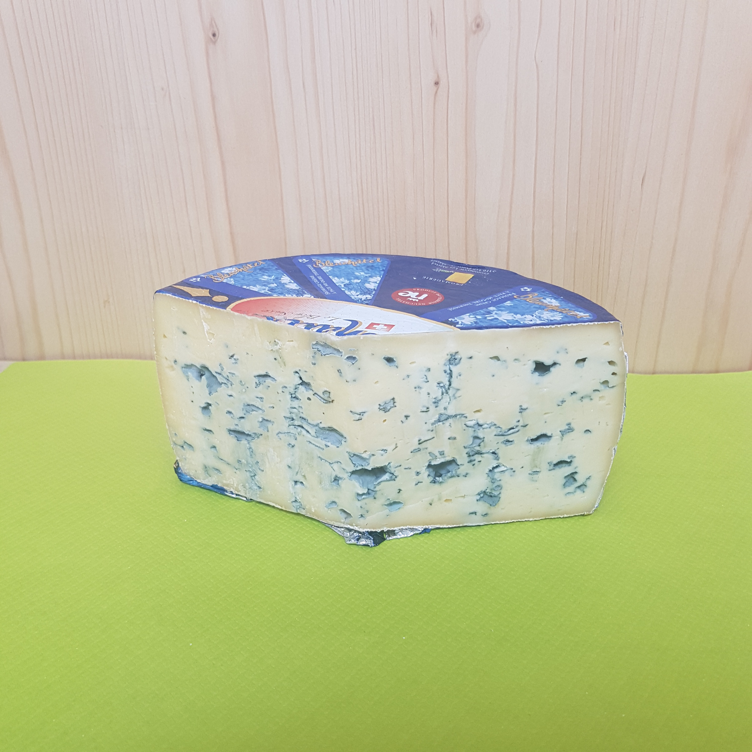 TVP_240_-_Bleuchatel